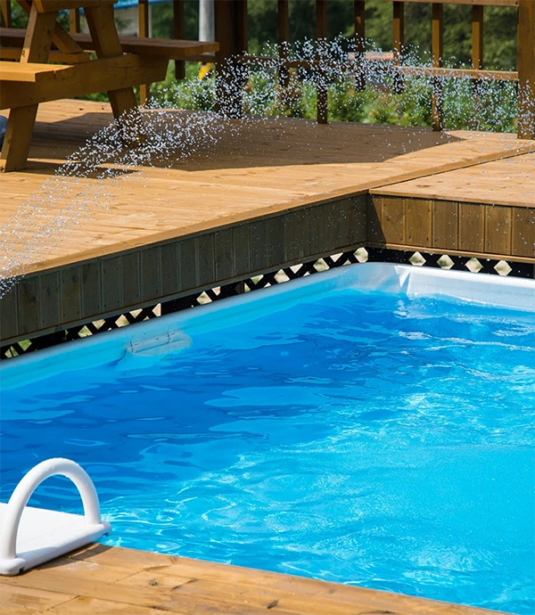The pool equipment is showing its performance and structure.